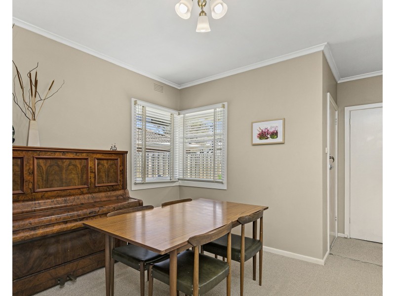58 Bracken Grove, Altona VIC 3018