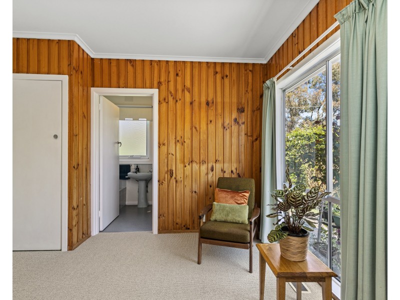 58 Bracken Grove, Altona VIC 3018