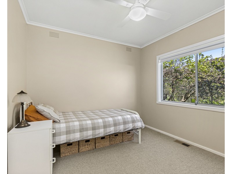 58 Bracken Grove, Altona VIC 3018