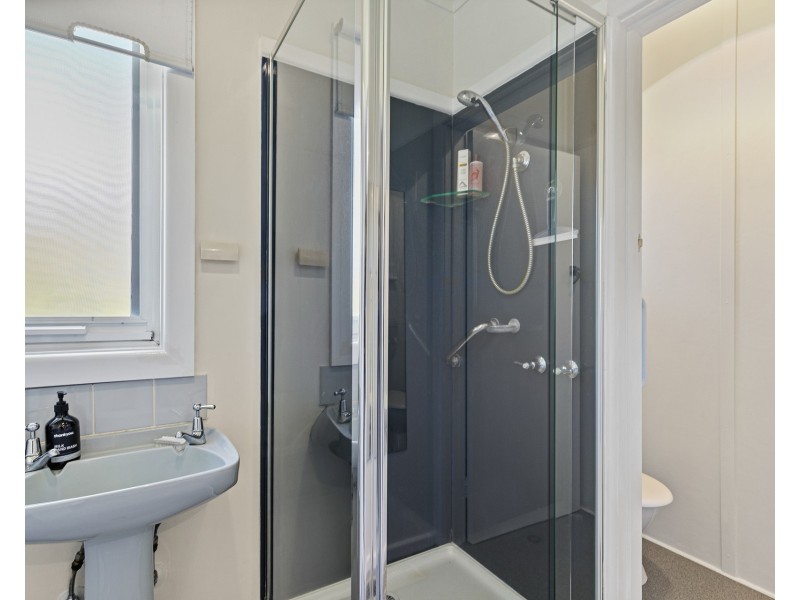58 Bracken Grove, Altona VIC 3018