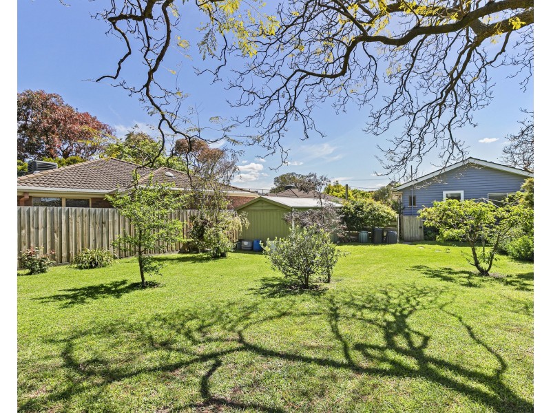 58 Bracken Grove, Altona VIC 3018