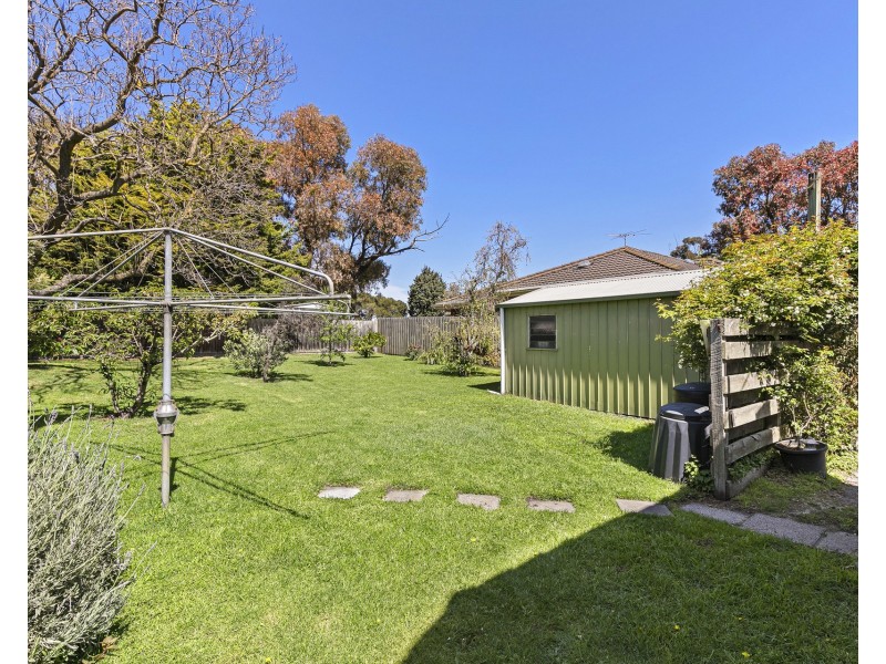 58 Bracken Grove, Altona VIC 3018