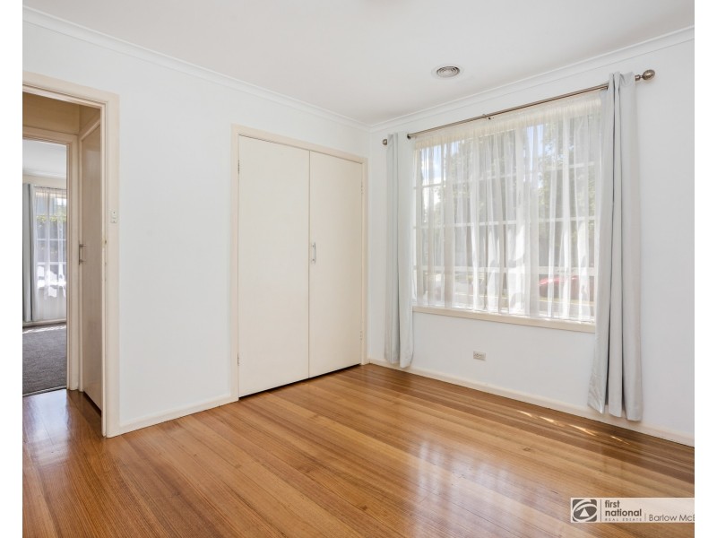 8/9 Romawi Street, Altona VIC 3018