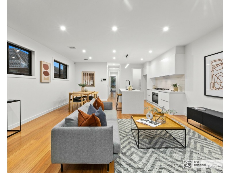 35 Chifley Avenue, Altona VIC 3018