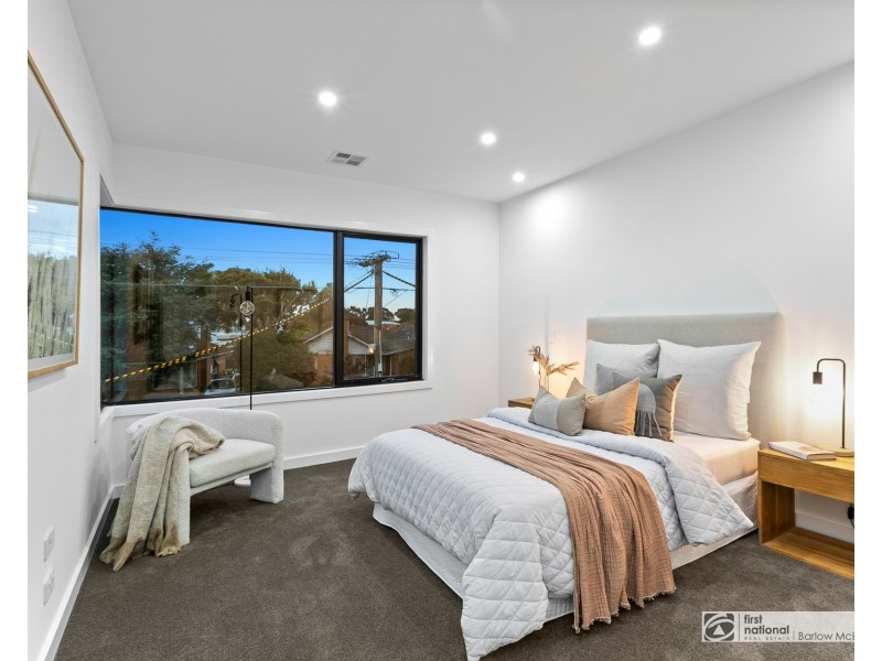 35 Chifley Avenue, Altona VIC 3018