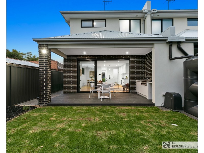 35 Chifley Avenue, Altona VIC 3018