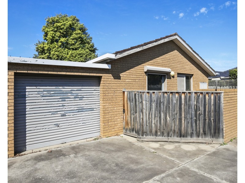 3/21 Mount Street, Altona VIC 3018