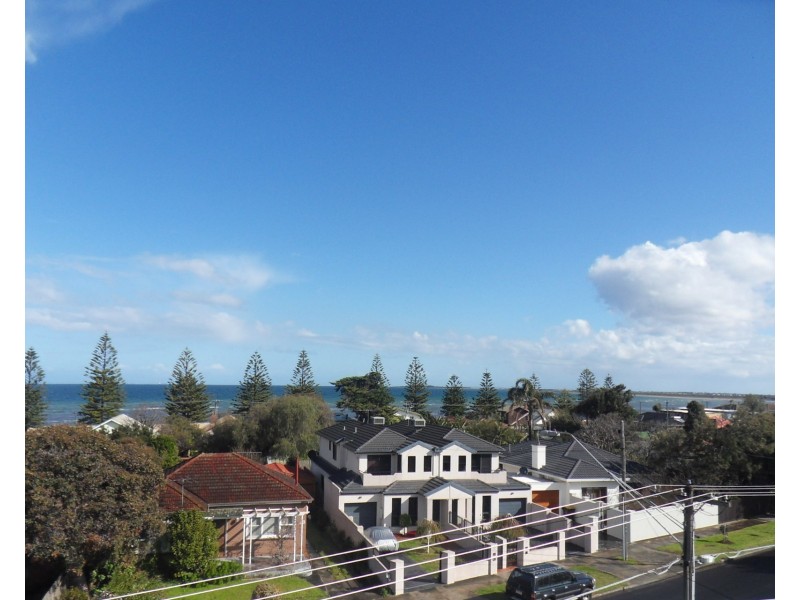 10/163 Queen Street, Altona VIC 3018