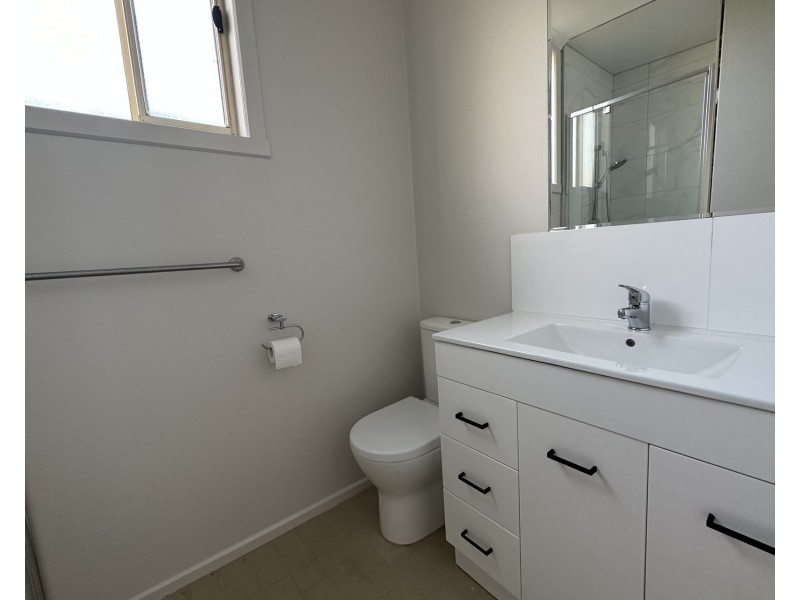 12A Cropley Crescent, Laverton VIC 3028