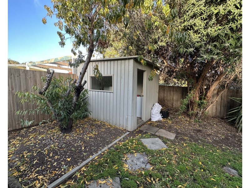 12A Cropley Crescent, Laverton VIC 3028