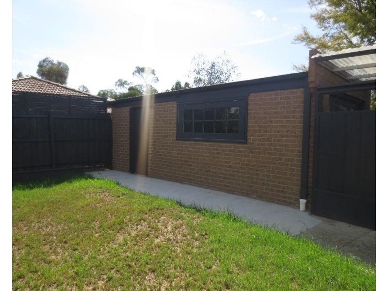 5 Stephenson Court, Altona Meadows VIC 3028