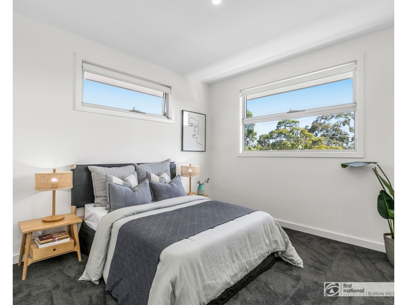 4/100 Civic Parade, Altona VIC 3018