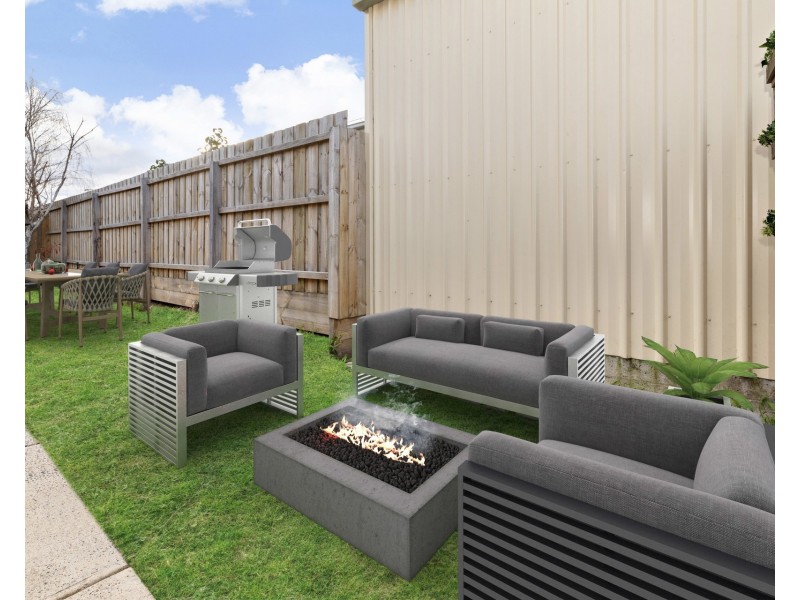 2/179 Civic Parade, Altona VIC 3018