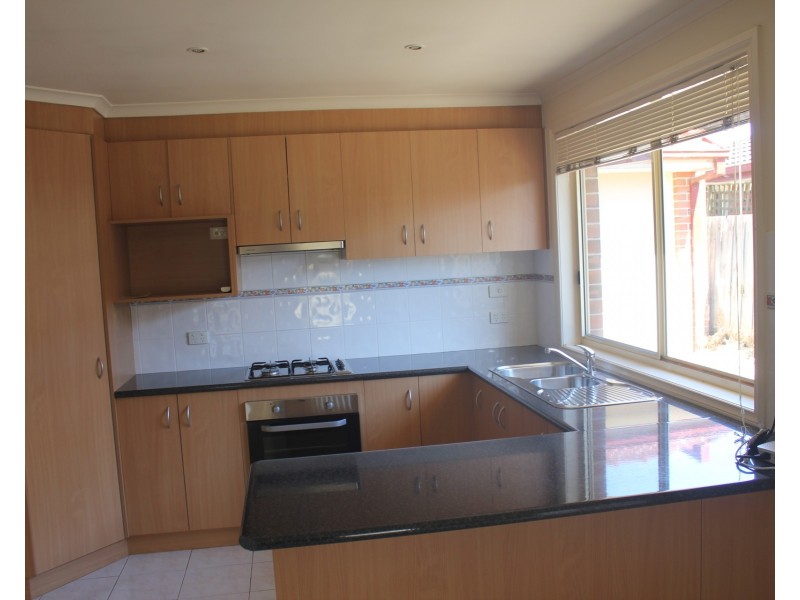 1/10 Sexton Court, Altona Meadows VIC 3028