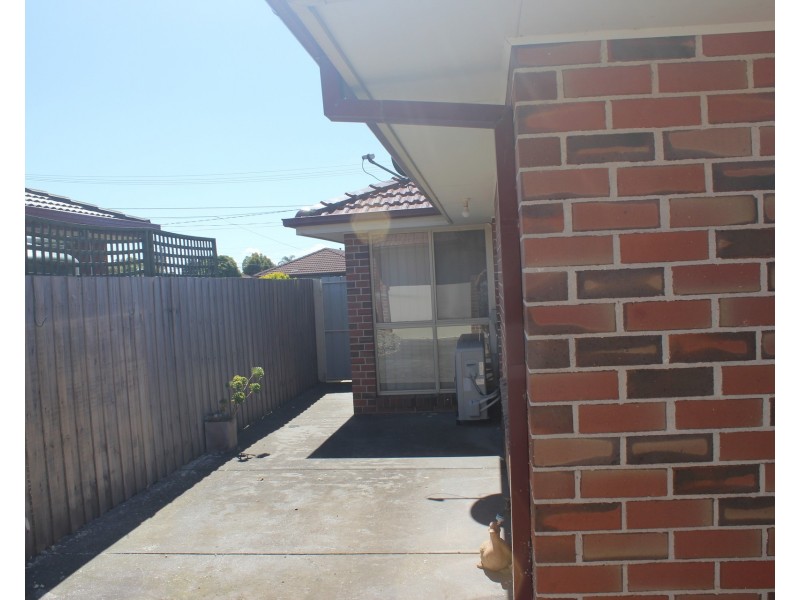 1/10 Sexton Court, Altona Meadows VIC 3028