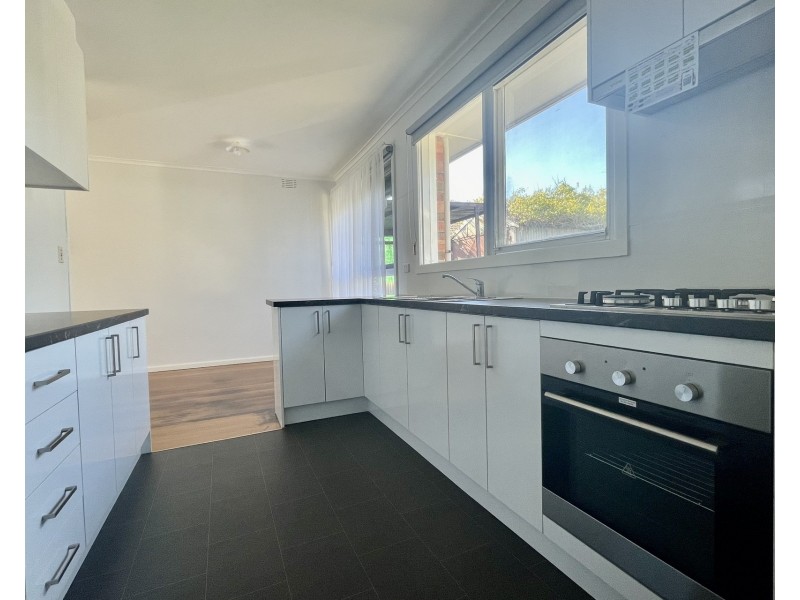 24A Grieve Parade, Altona VIC 3018
