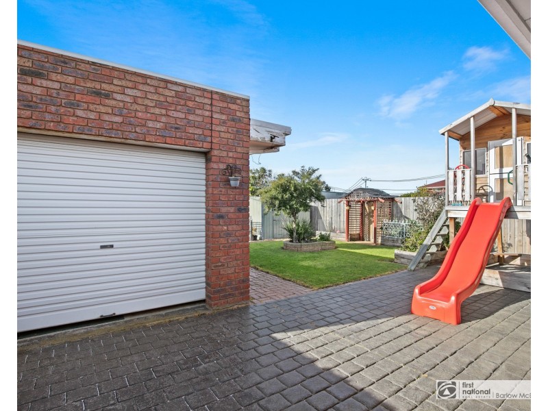 17 Dixon Court, Altona Meadows VIC 3028