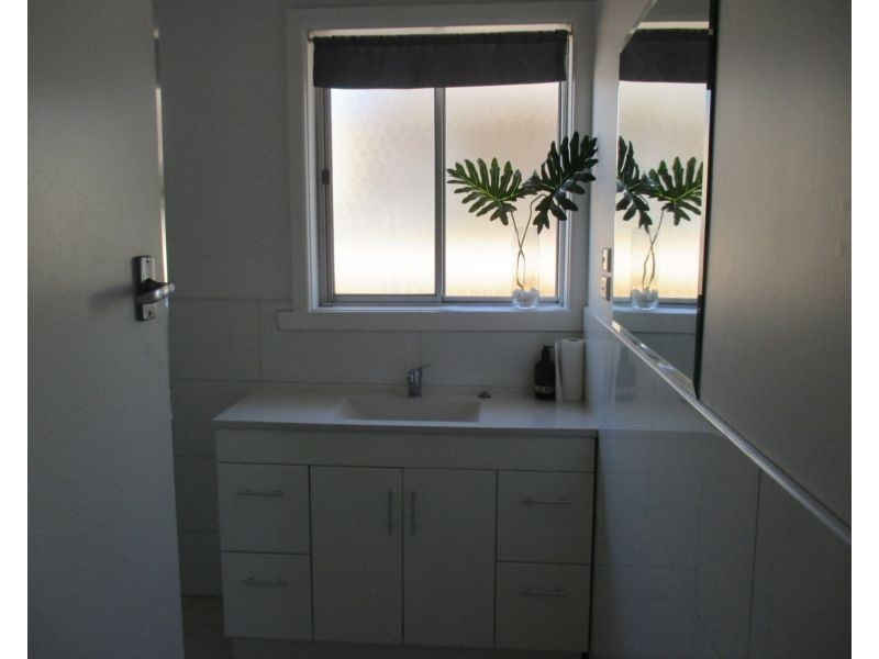 12 Thorpe Street, Newport VIC 3015