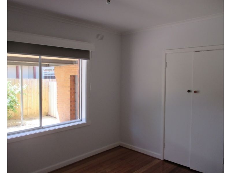 12 Thorpe Street, Newport VIC 3015