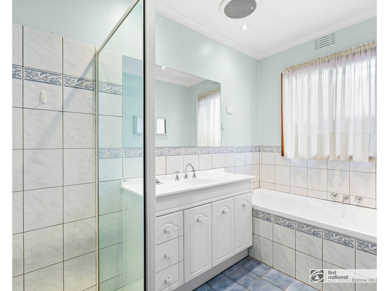 115 Grieve Parade, Altona VIC 3018