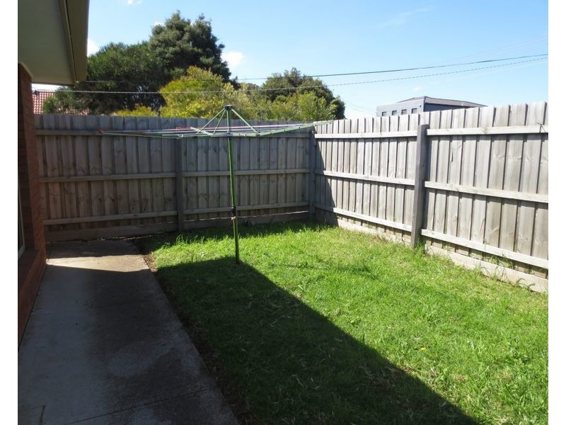 1/66 Donald Street, Altona Meadows VIC 3028