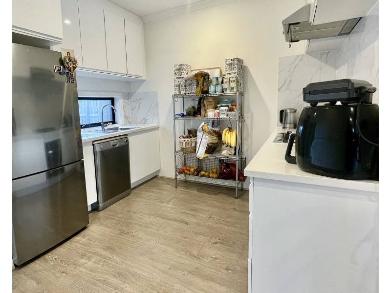 2/12 Brennan Court, Altona Meadows VIC 3028