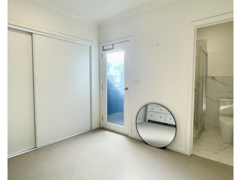 2/12 Brennan Court, Altona Meadows VIC 3028