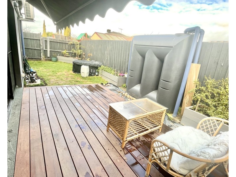 2/12 Brennan Court, Altona Meadows VIC 3028