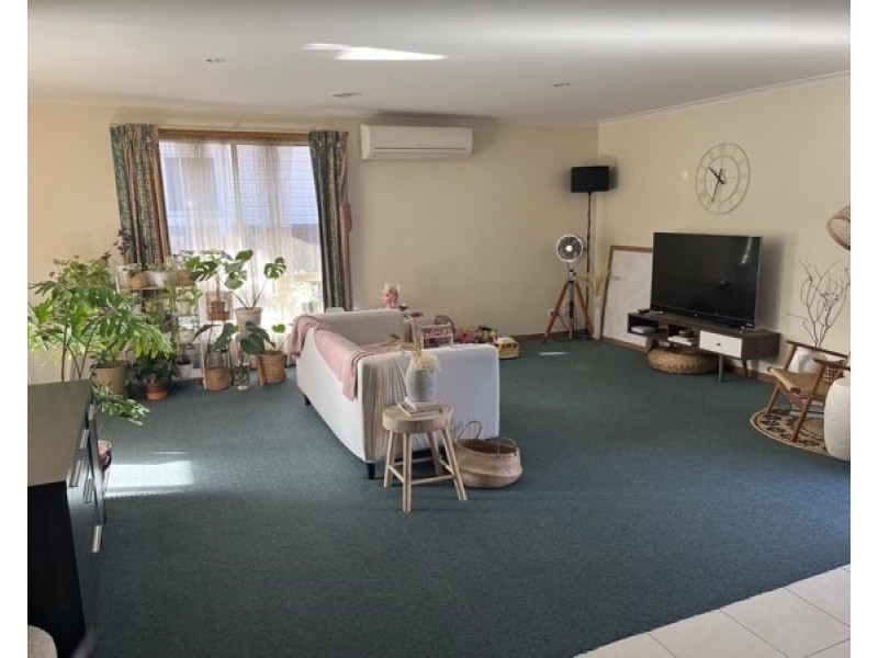 2/304 Blackshaws Road, Altona North VIC 3025