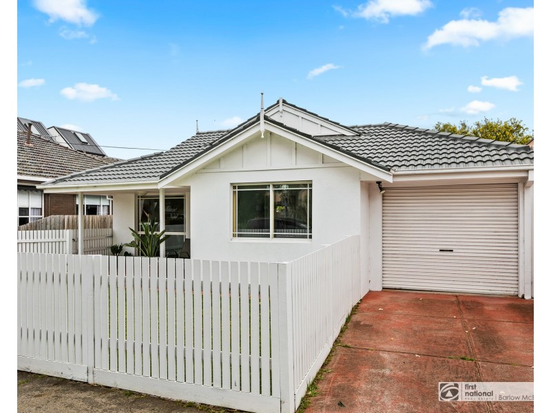 1/134 Civic Parade, Altona VIC 3018