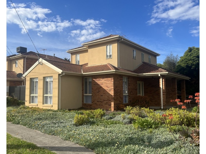 1 Selwood Place, Altona Meadows VIC 3028