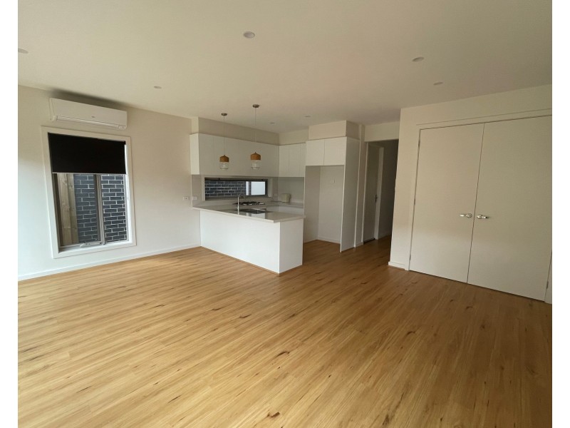 B/133 Railway Street North, Altona VIC 3018