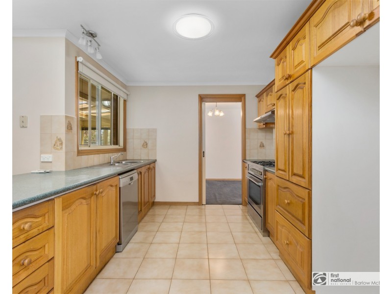 10 Catherine Road, Seabrook VIC 3028