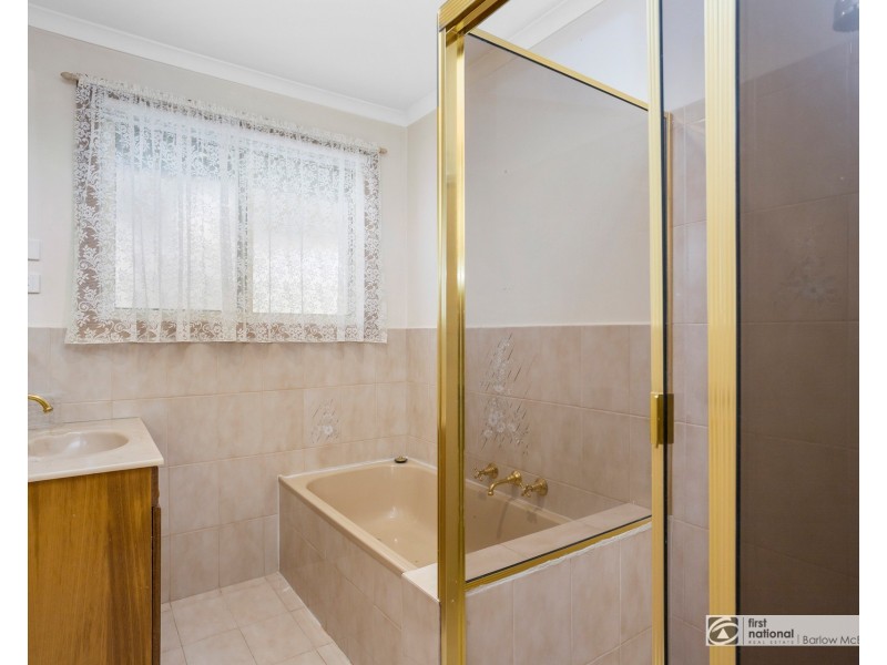 10 Catherine Road, Seabrook VIC 3028