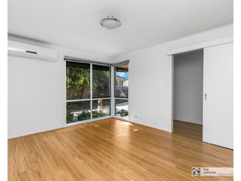 2/114 Blyth Street, Altona VIC 3018