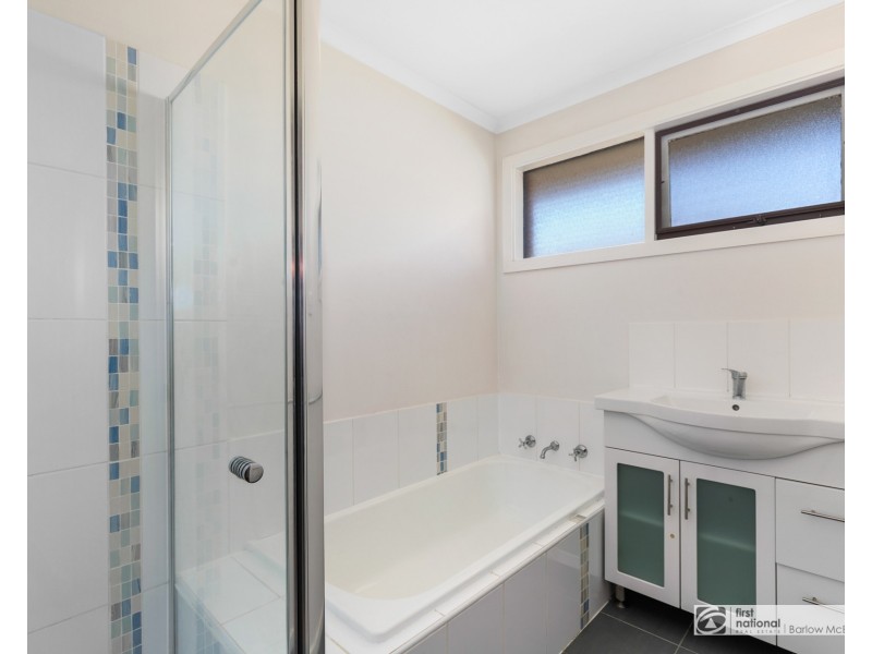 2/114 Blyth Street, Altona VIC 3018