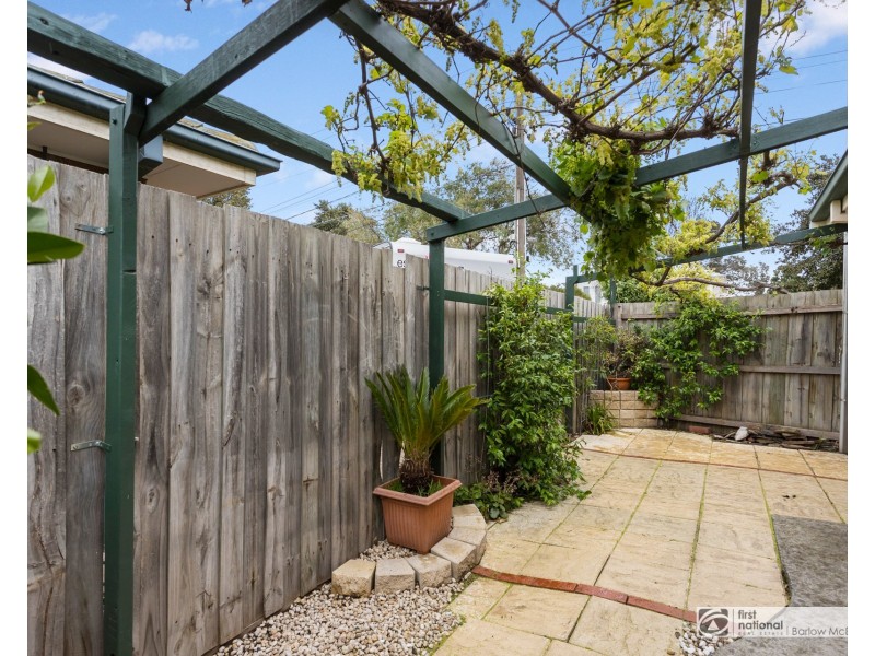 1/12 Rose Street, Altona VIC 3018