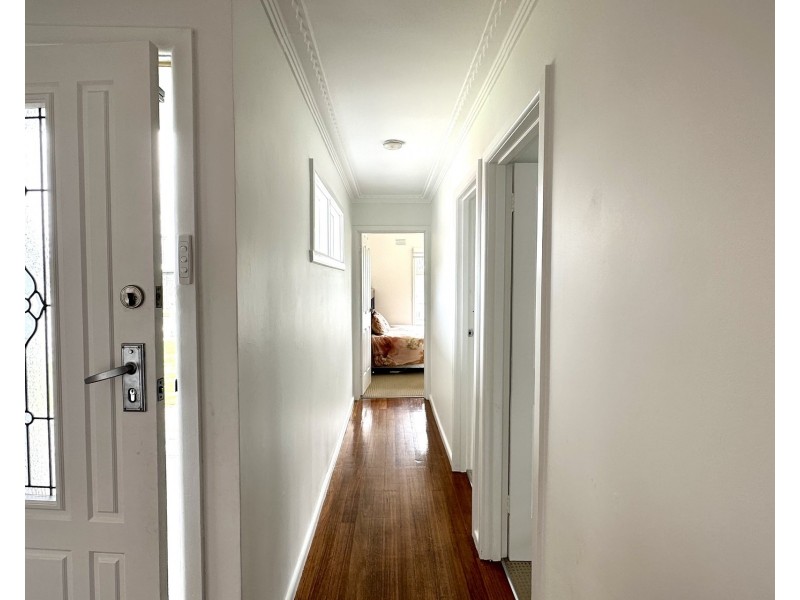 37 Cherry Avenue, Altona North VIC 3025