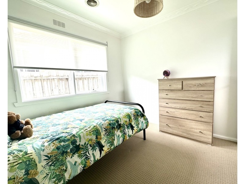 37 Cherry Avenue, Altona North VIC 3025