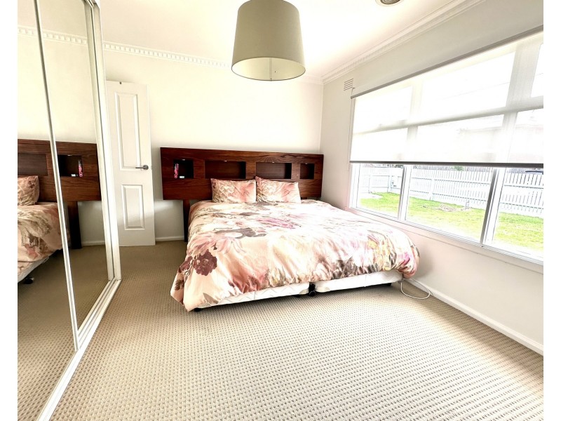 37 Cherry Avenue, Altona North VIC 3025