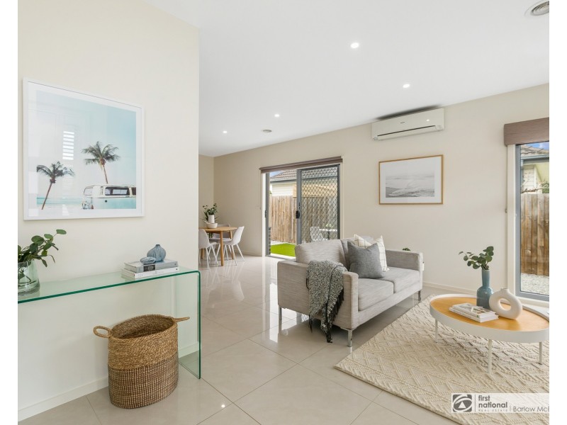 1/180 Civic Parade, Altona VIC 3018