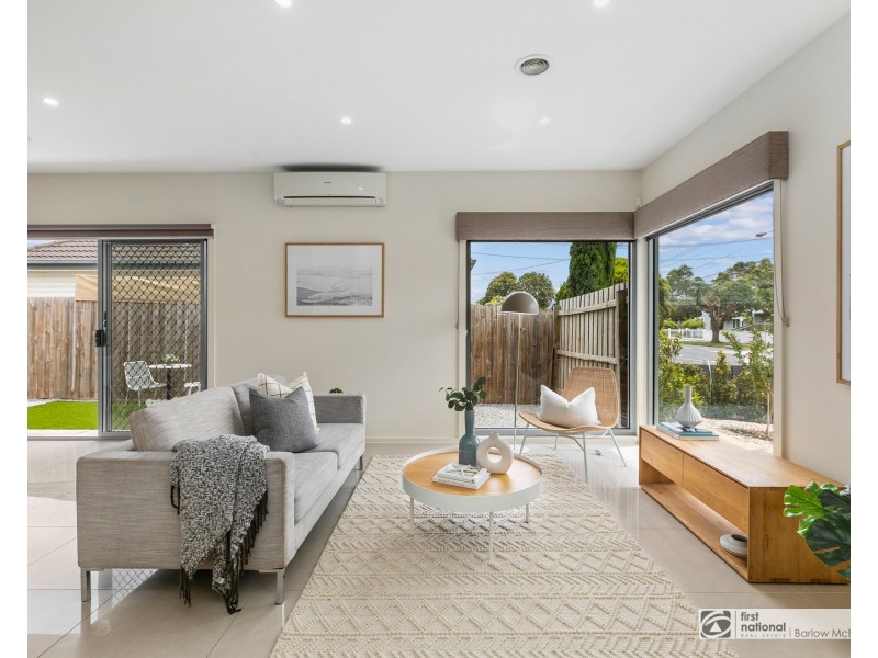 1/180 Civic Parade, Altona VIC 3018