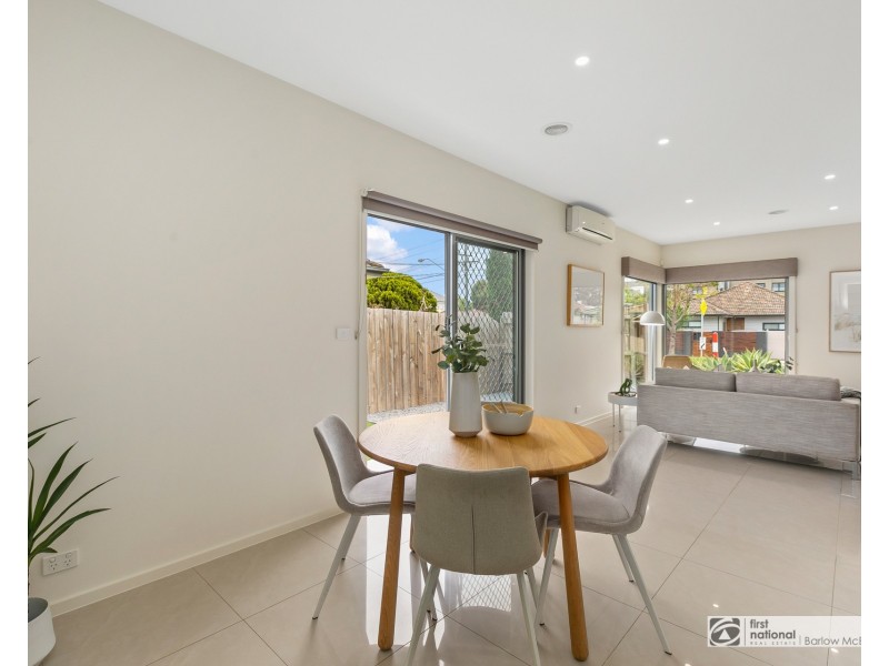 1/180 Civic Parade, Altona VIC 3018