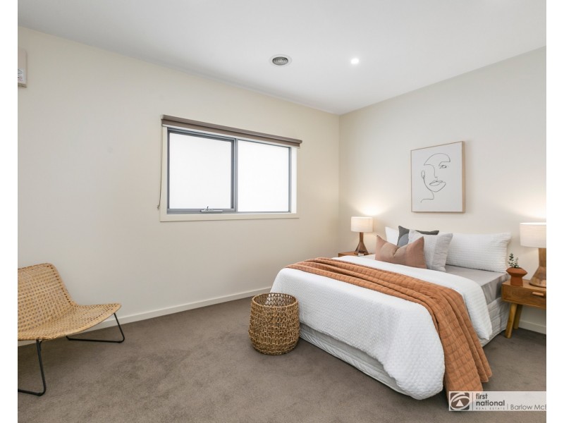 1/180 Civic Parade, Altona VIC 3018