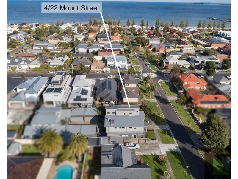 4/22 Mount Street, Altona VIC 3018