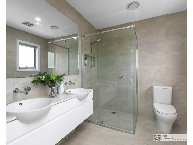 2/67 Rose Street, Altona VIC 3018