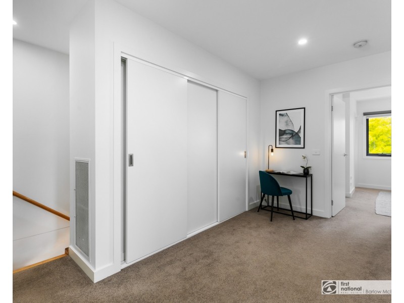 2/67 Rose Street, Altona VIC 3018