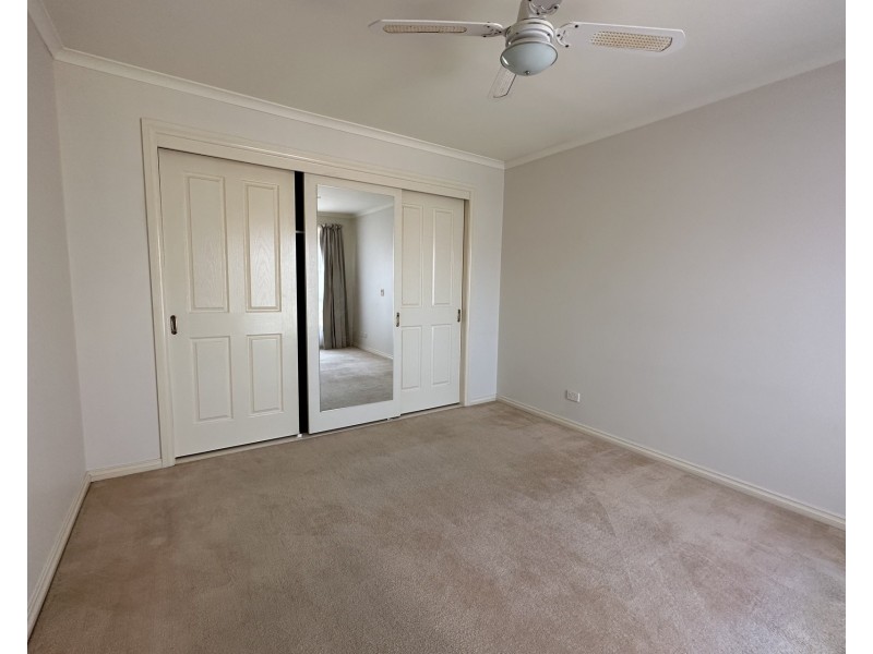 68a Myers Parade, Altona Meadows VIC 3028