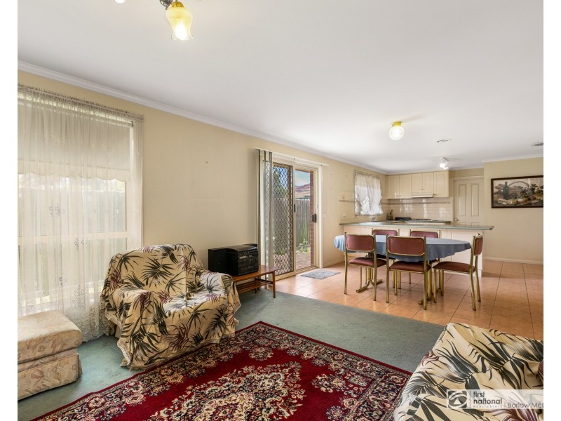 3/42 Civic Parade, Seaholme VIC 3018