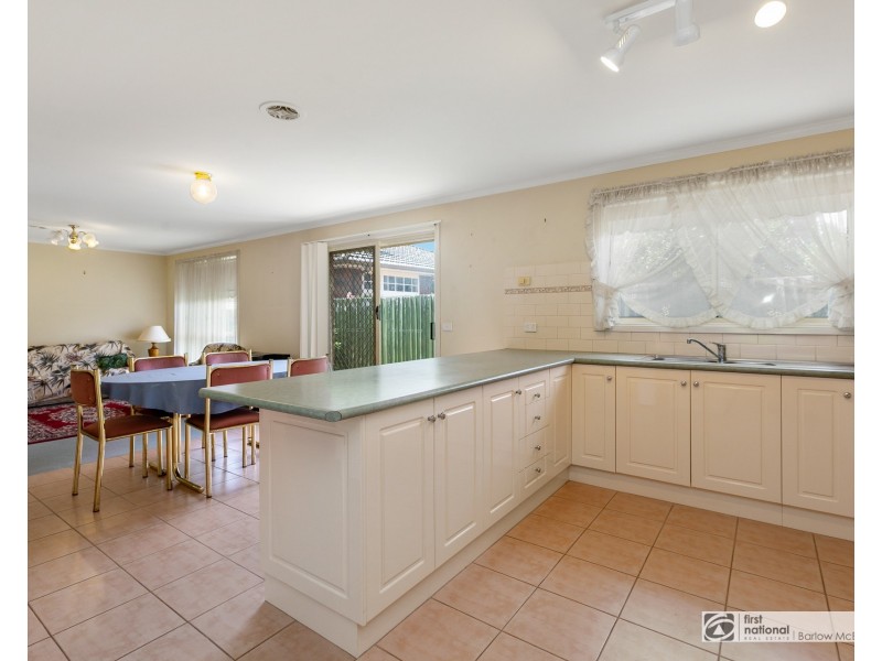 3/42 Civic Parade, Seaholme VIC 3018